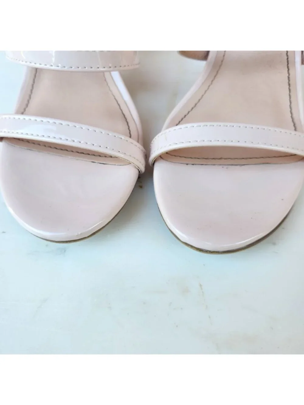 Steve Madden Jana Patent Pink Block Heel Sandals Size 2M With Adjustable Ankle S